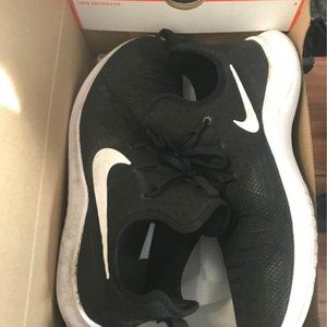 Nike Free Tr8 - Size 11 Men's